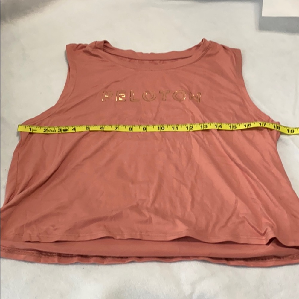 Peloton cropped tank